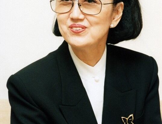 【訃報】森英恵さん死去　世界的なファッションデザイナー、享年９６歳！！！！！！！