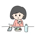 【画像】飯食いながらスマホを見る女、ガチでマナーが悪いｗｗｗｗｗｗｗｗｗｗｗｗｗ
